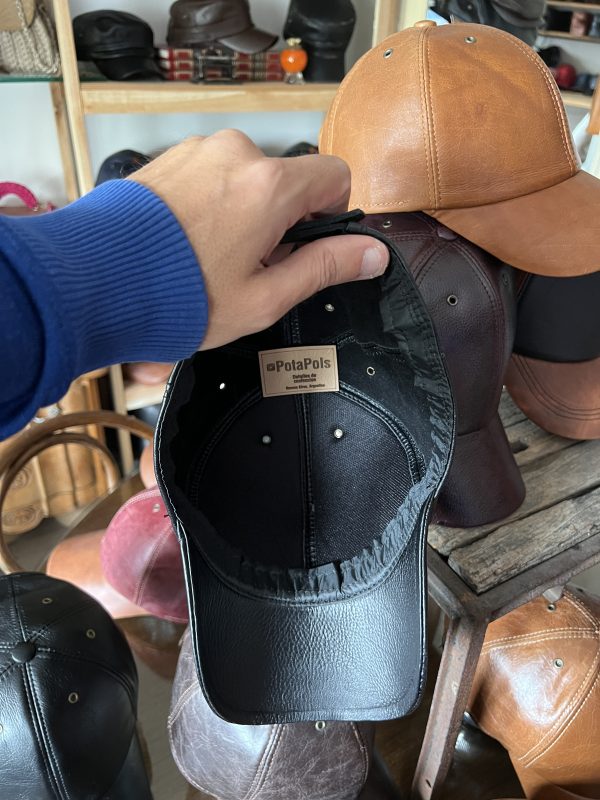 Cap Total Black - Image 4